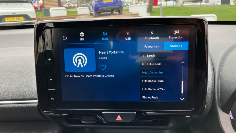 Toyota Yaris Cross 1.5 Hybrid Icon 5dr CVT Hybrid Estate